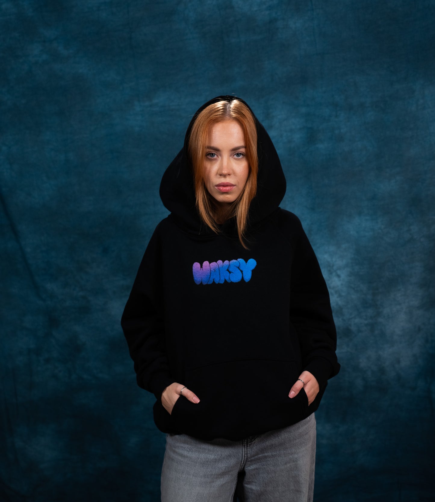 Bluza z kapturem WAKSY