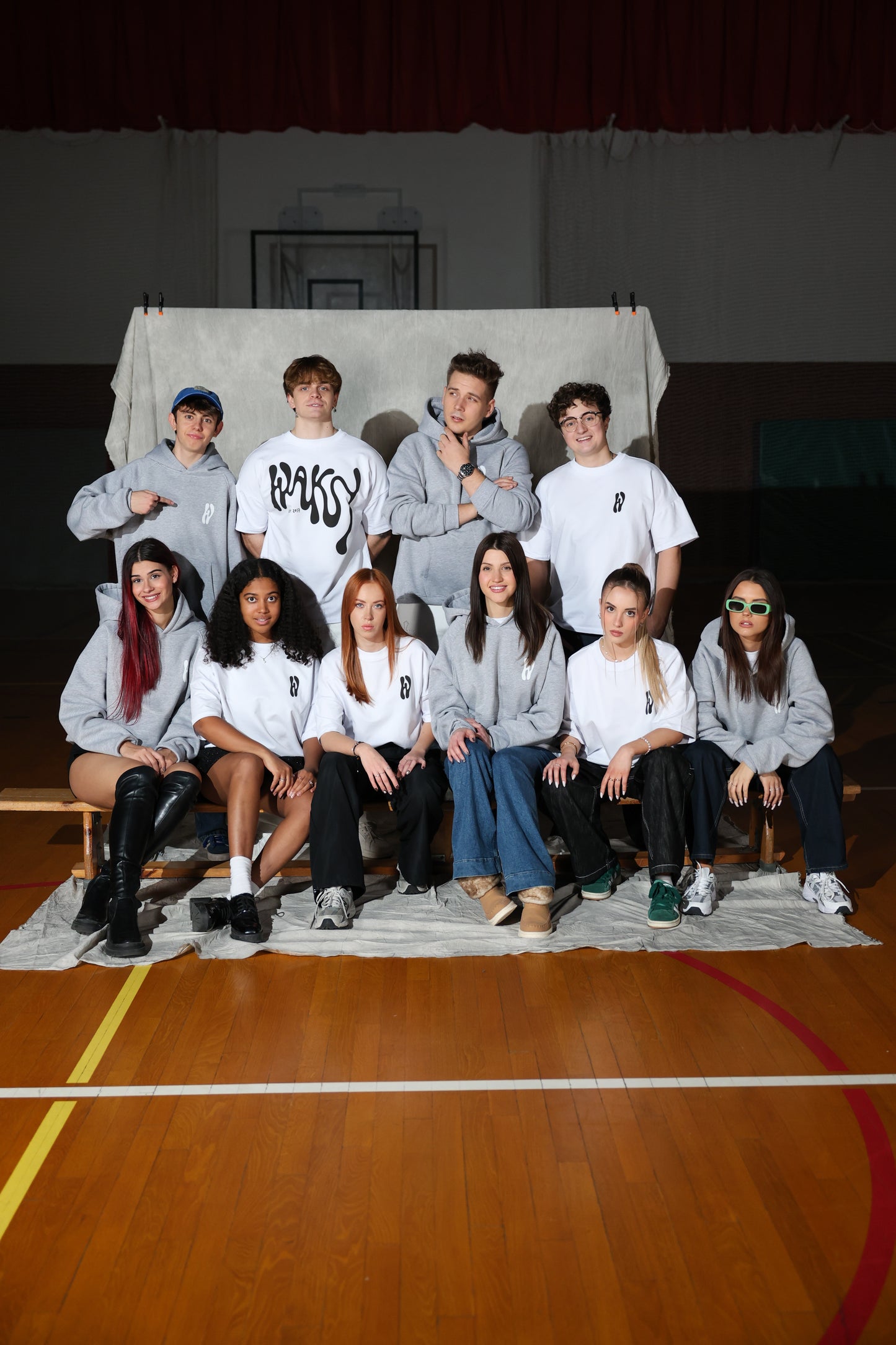 WAVY - koszulka biała, boxy